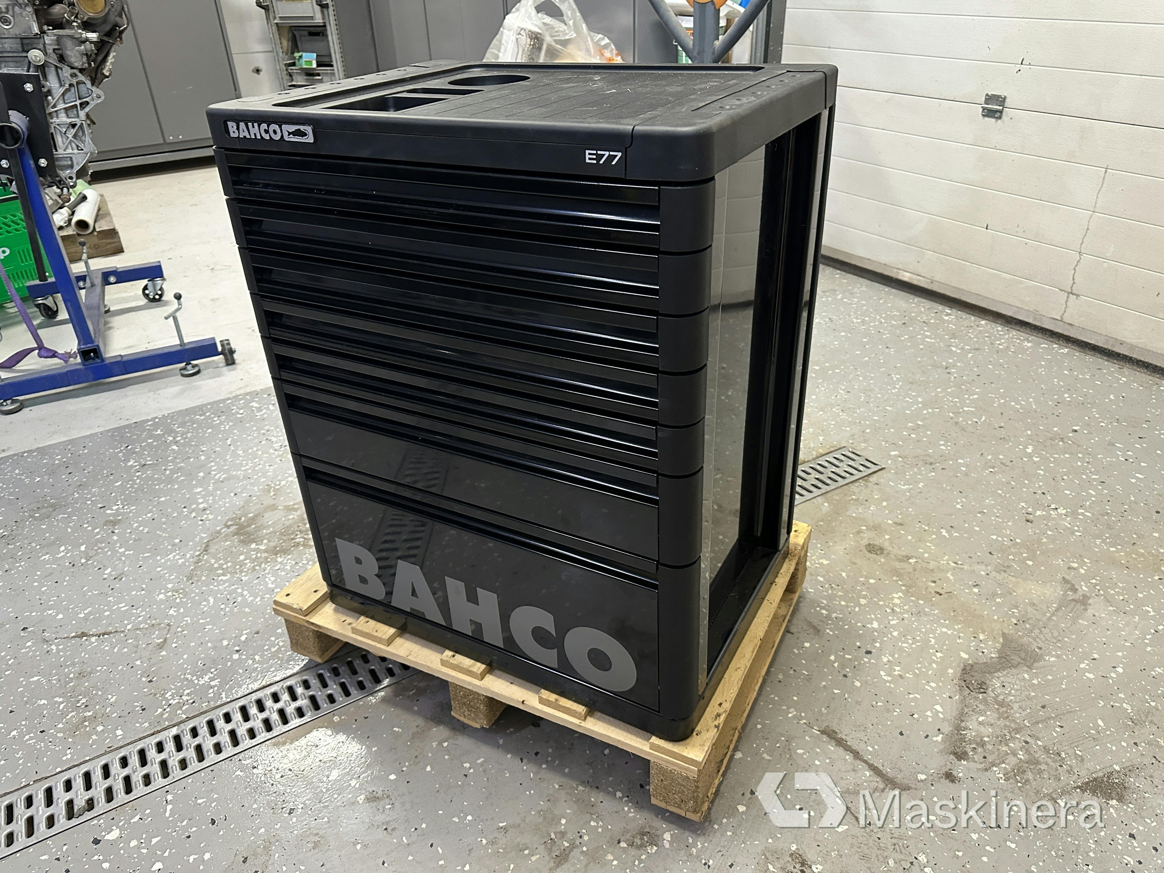 Tool trolley Bahco including tools