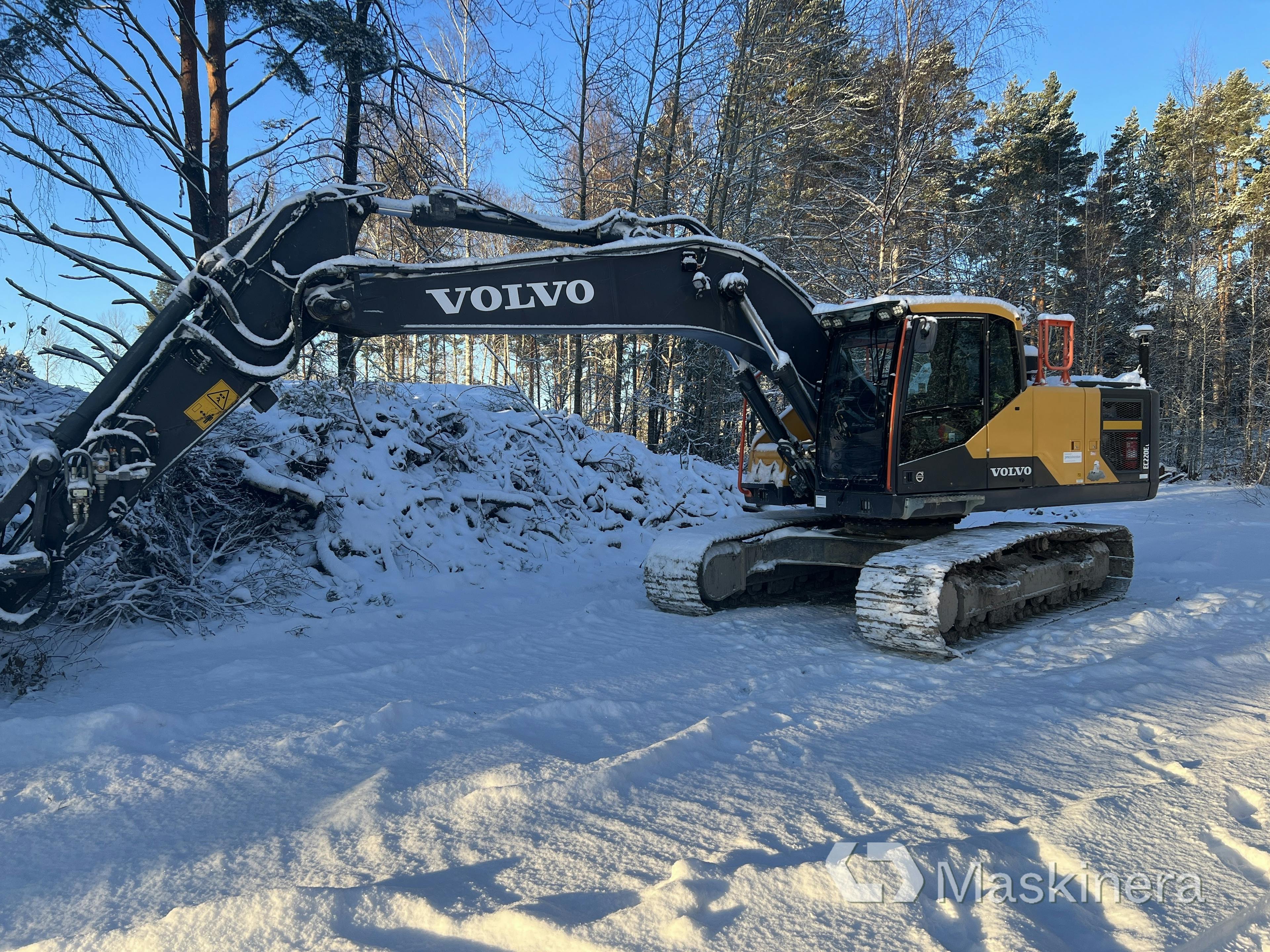 Excavator Volvo EC220EL
